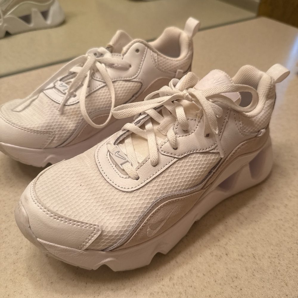 Nike Air Max Sneakers